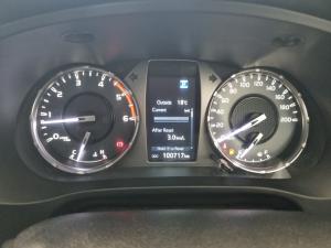 Toyota Hilux 2.4GD-6 double cab 4x4 Raider X auto - Image 11