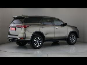 Toyota Fortuner 2.8GD-6 48V - Image 2