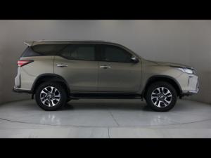 Toyota Fortuner 2.8GD-6 48V - Image 3