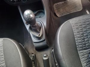 Nissan NP200 1.6i safety pack (aircon) - Image 10