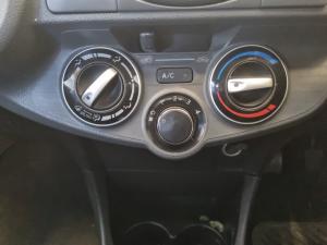 Toyota Etios hatch 1.5 Sprint - Image 12