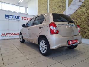 Toyota Etios hatch 1.5 Sprint - Image 18