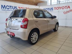 Toyota Etios hatch 1.5 Sprint - Image 2