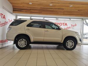 Toyota Fortuner 3.0D-4D Ltd edition auto - Image 3