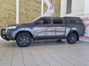 Toyota Hilux 2.4GD-6 double cab Raider manual - Image 21