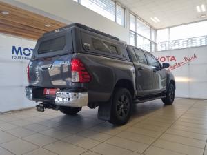 Toyota Hilux 2.4GD-6 double cab Raider manual - Image 2