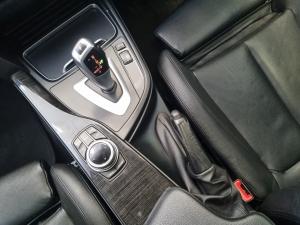 BMW 3 Series 318i - Image 12