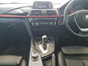 BMW 3 Series 318i - Image 15
