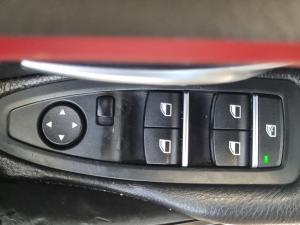 BMW 3 Series 318i - Image 24