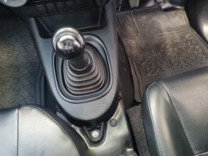Toyota Hilux 2.0 single cab S (aircon) - Image 10