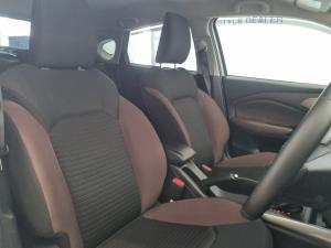 Toyota Starlet Cross 1.5 XR auto - Image 15