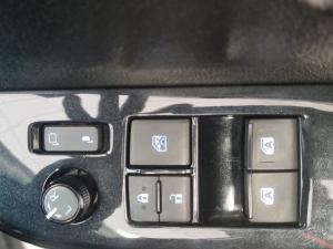 Toyota Hilux 2.8GD-6 Xtra cab 4x4 Legend auto - Image 22