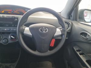 Toyota Etios sedan 1.5 Sprint - Image 8