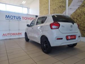 Toyota Vitz 1.0 XR manual - Image 16