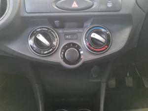 Toyota Etios sedan 1.5 Sprint - Image 12