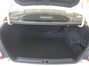 Toyota Etios sedan 1.5 Sprint - Image 14