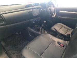 Toyota Hilux 2.4GD single cab S (aircon) - Image 7