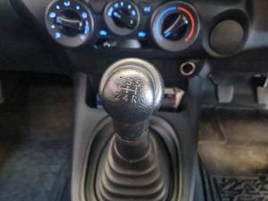 Toyota Hilux 2.4GD single cab S (aircon) - Image 10