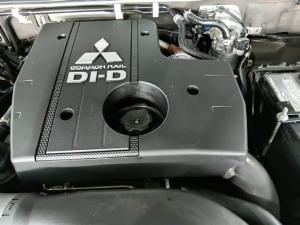 Mitsubishi Pajero Sport 2.4DI-D - Image 13