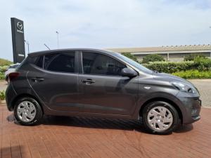 Hyundai Grand i10 1.2 Premium hatch - Image 3