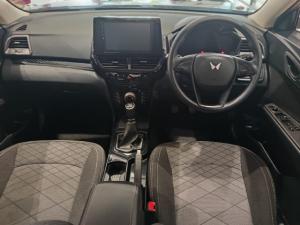 Mahindra XUV 3XO 1.2T MX2 manual - Image 6