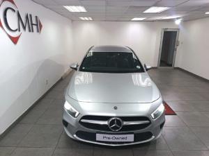 Mercedes-Benz A-Class A200 sedan Progressive - Image 13