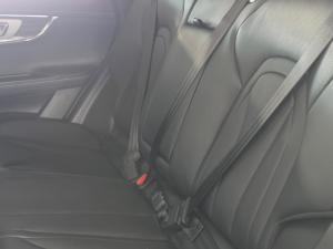Omoda C5 1.5T SHS HEV - Image 20