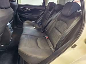 Toyota Urban Cruiser 1.5 XS - Image 18