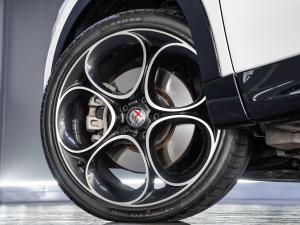 Alfa Romeo Tonale 1.5T Hybrid Ti - Image 30
