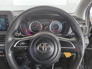 Toyota Starlet 1.5 XS auto - Image 12