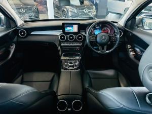 Mercedes-Benz C-Class C200 - Image 3
