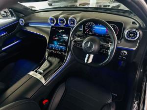 Mercedes-Benz C-Class C220d Avantgarde - Image 4