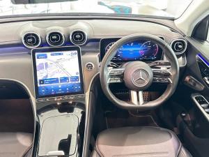 Mercedes-Benz GLC GLC220d 4Matic Avantgarde - Image 11