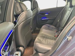 Mercedes-Benz C-Class C220d Avantgarde - Image 14