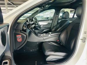 Mercedes-Benz C-Class C200 auto - Image 5