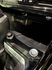 Volkswagen T-Roc 2.0TSI 4Motion R-Line - Image 9