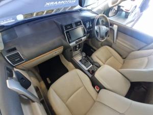 Toyota Land Cruiser Prado 2.8GD VX-L - Image 7