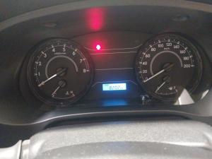 Toyota Hilux 2.0 single cab S (aircon) - Image 9