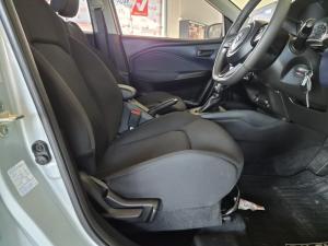 Suzuki Baleno 1.5 GL auto - Image 16