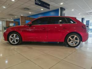 Audi A3 Sportback 30TFSI S line - Image 2