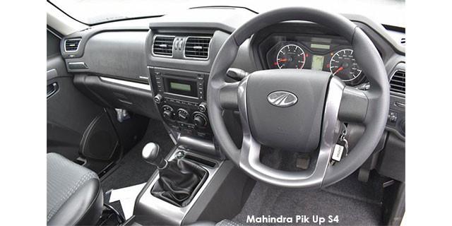 Mahindra Pik Up 2.2CRDe single cab dropside S4 (no aircon)