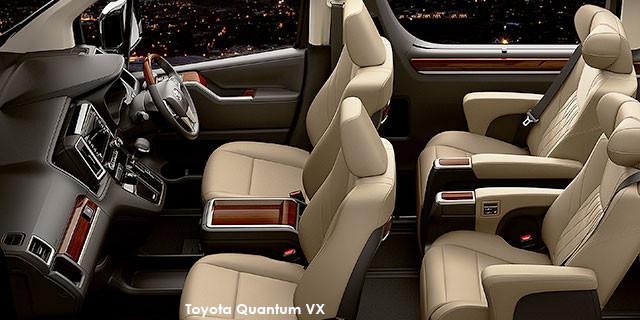 Toyota Quantum 2.8 LWB bus 9-seater VX Premium