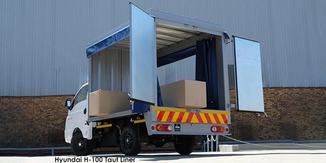 Hyundai H-100 Bakkie 2.6D Taut Liner (aircon)