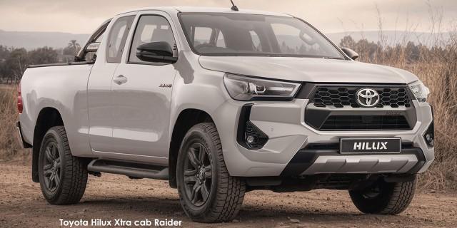 Toyota Hilux 2.4GD-6 Xtra cab Raider manual