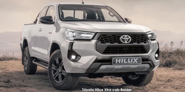 Toyota Hilux 2.4GD-6 Xtra cab Raider manual