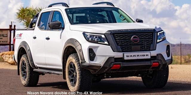 Nissan Navara 2.5DDTi double cab Pro-4X 4x4 Warrior