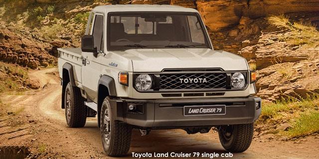 Toyota Land Cruiser 79 2.8GD-6 single cab manual