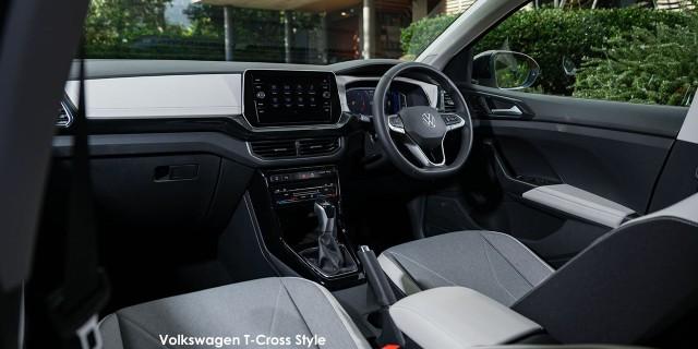 Volkswagen T-Cross 1.0TSI manual