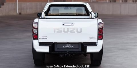 Isuzu D-Max 3.0TD Extended cab LSE 4x4 - Image credit: &copy; 2026 duoporta. Generic Image shown.