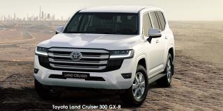 Toyota Land Cruiser 300 - Image credit: &copy; 2026 duoporta. Generic Image shown.